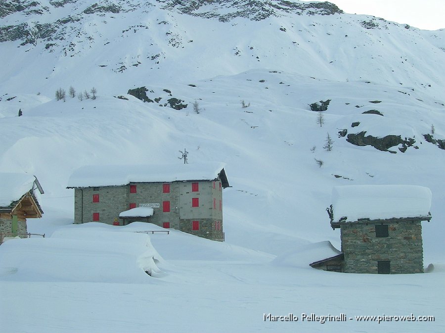 02 Il Rifugio Cristina.JPG